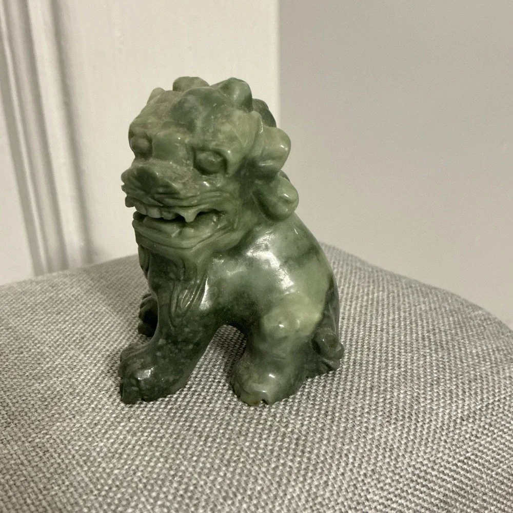 Vintage Hand‎ Carved JADE FOO DOG Stone Figurine Statue 2.5